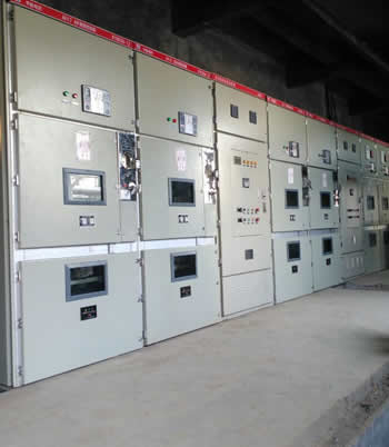 高壓固態(tài)軟起動裝置在泵站、掛扳機(jī)和化工行業(yè)的應(yīng)用(圖4)